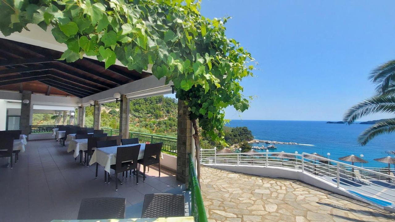 Dionysos Hotel Skala Potamia  Extérieur photo