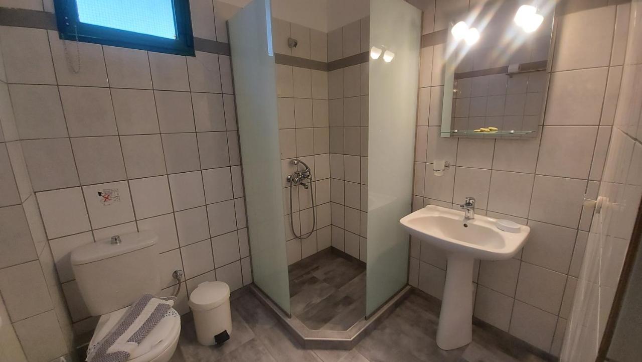 Dionysos Hotel Skala Potamia  Extérieur photo