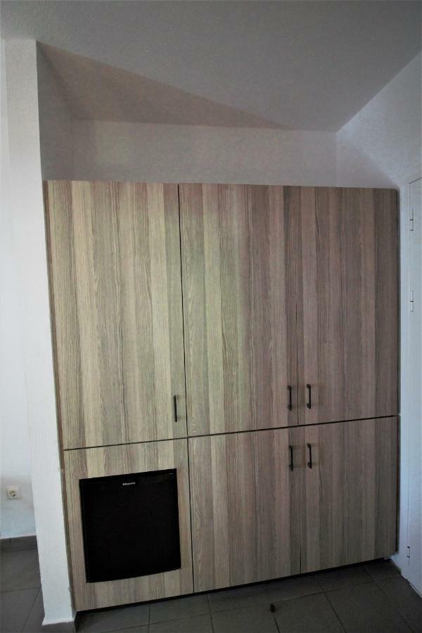 Dionysos Hotel Skala Potamia  Extérieur photo